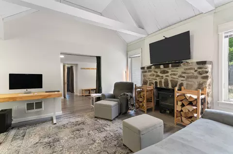Living - 1644 Upper Dummerston Rd, Brattleboro, VT 05301 photo 4 of 6