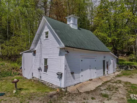 Exterior - 3 Plaisted Rd, Campton, NH 03223 photo 2 of 8