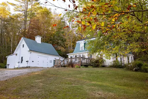 Exterior - 3 Plaisted Rd, Campton, NH 03223 photo 6 of 8