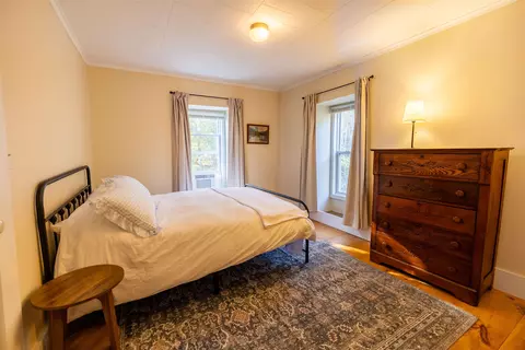 Bedroom - 3 Plaisted Rd, Campton, NH 03223 photo 2 of 8