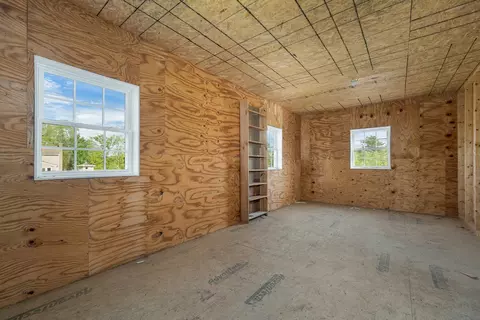 Bedroom - 60 Brown Rd, Hampton Falls, NH 03844 photo 5 of 5
