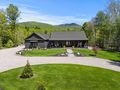 21 Mountain Shadows Rd, Tuftonboro, NH 03816