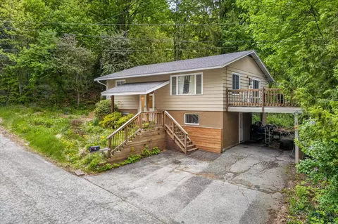 7 Wendell Pl, Barre, VT 05641