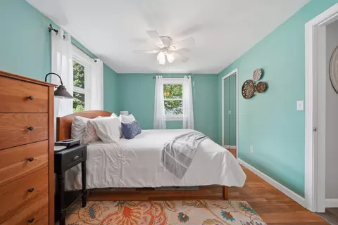 Bedroom - 76 Granite St, Hooksett, NH 03106 photo 1 of 5