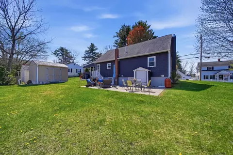 Exterior - 76 Granite St, Hooksett, NH 03106 photo 2 of 4