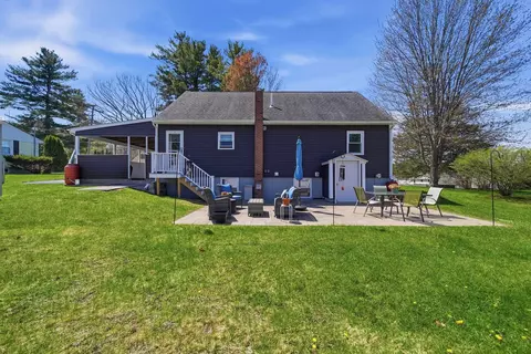 Exterior - 76 Granite St, Hooksett, NH 03106 photo 1 of 4