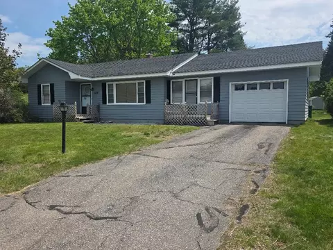 529 Portland St, Rochester, NH 03867