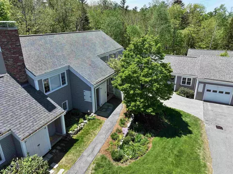 144 Hilltop Pl, New London, NH 03257