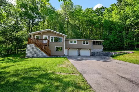 45 Lane Rd, Raymond, NH 03077