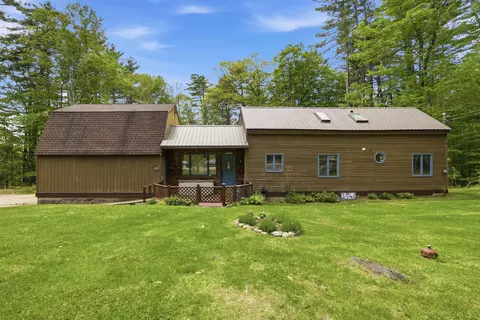 397 Mount Prospect Rd, Holderness, NH 03245