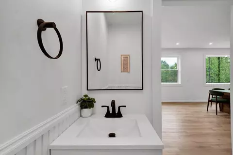 Entry Way - 162 Carters Way, Jericho, VT 05465 photo 1 of 2
