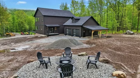 Exterior - 162 Carters Way, Jericho, VT 05465 photo 2 of 3
