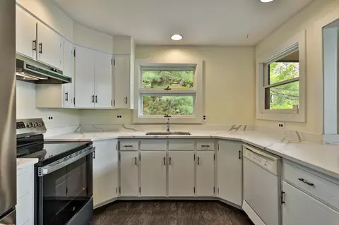Kitchen - 775 E Lake Rd, Ludlow, VT 05149 photo 2 of 3