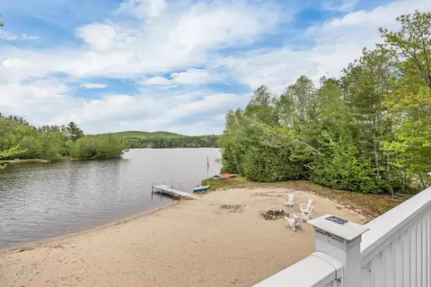419 N Desmond Dr, Wakefield, NH 03830