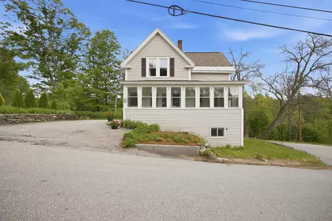 20 Prospect St, Hillsborough, NH 03244
