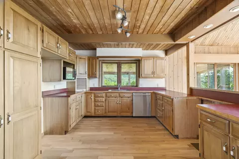Kitchen - 2208 Backway Rd, Corinth, VT 05039 photo 2 of 3