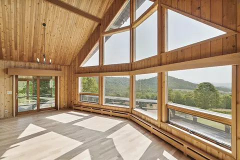 Living - 2208 Backway Rd, Corinth, VT 05039 photo 4 of 6