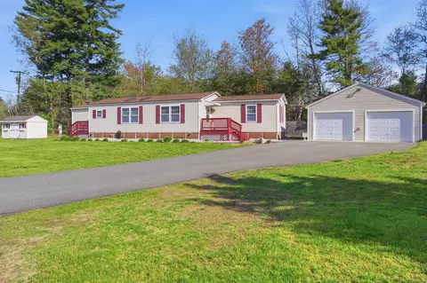 21 Lilac Ct, Raymond, NH 03077