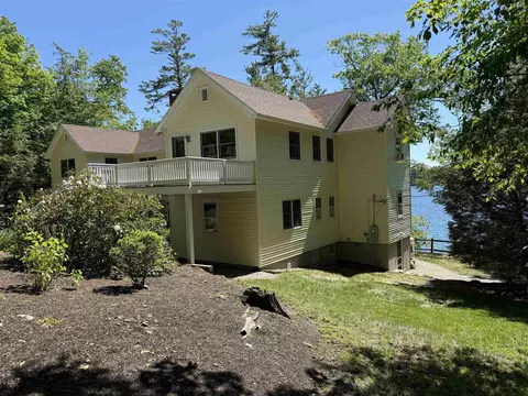 Exterior - 74 Keewaydin Rd, Wolfeboro, NH 03894 photo 14 of 15