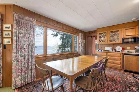 Dining - 74 Keewaydin Rd, Wolfeboro, NH 03894 photo 1 of 3