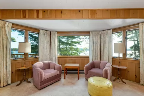 Living - 74 Keewaydin Rd, Wolfeboro, NH 03894 photo 8 of 10