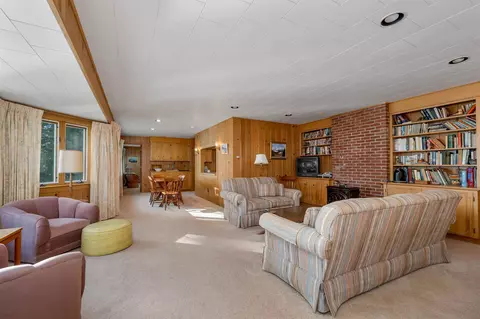Living - 74 Keewaydin Rd, Wolfeboro, NH 03894 photo 7 of 10
