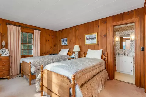 Bedroom - 74 Keewaydin Rd, Wolfeboro, NH 03894 photo 1 of 9