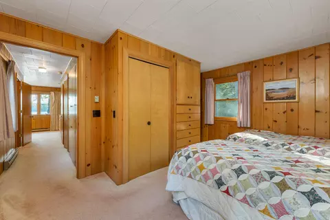 Bedroom - 74 Keewaydin Rd, Wolfeboro, NH 03894 photo 8 of 9