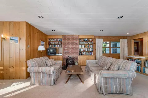 Living - 74 Keewaydin Rd, Wolfeboro, NH 03894 photo 9 of 10