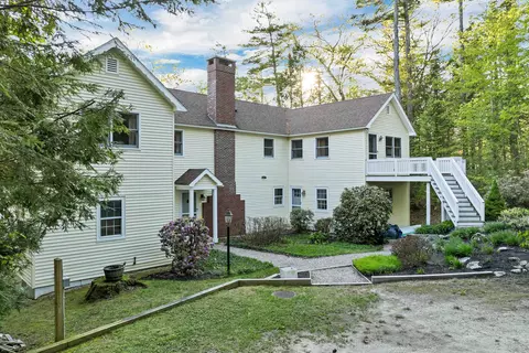 Exterior - 74 Keewaydin Rd, Wolfeboro, NH 03894 photo 9 of 15