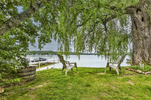 100-102 Tucker Shore Rd, Belmont, NH 03220
