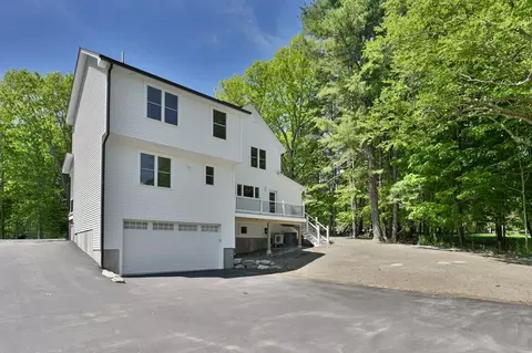 Exterior - 113 South Rd, Kensington, NH 03833 photo 5 of 9