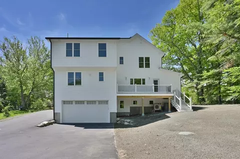 Exterior - 113 South Rd, Kensington, NH 03833 photo 4 of 9