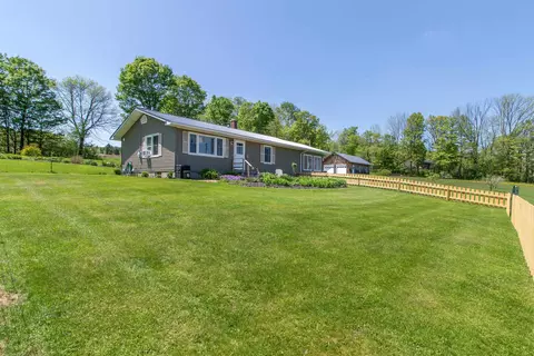 Exterior - 938 Stevens Rd, Barton, VT 05822 photo 2 of 27