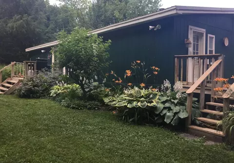 3335 W Lake Rd, Wells, VT 05774