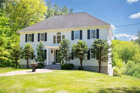 15 Kelso Dr, Bow, NH 03304