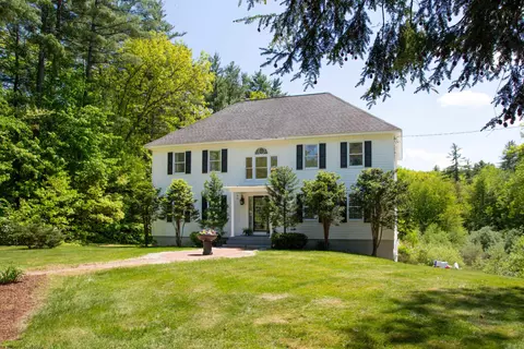Exterior - 15 Kelso Dr, Bow, NH 03304 photo 2 of 18