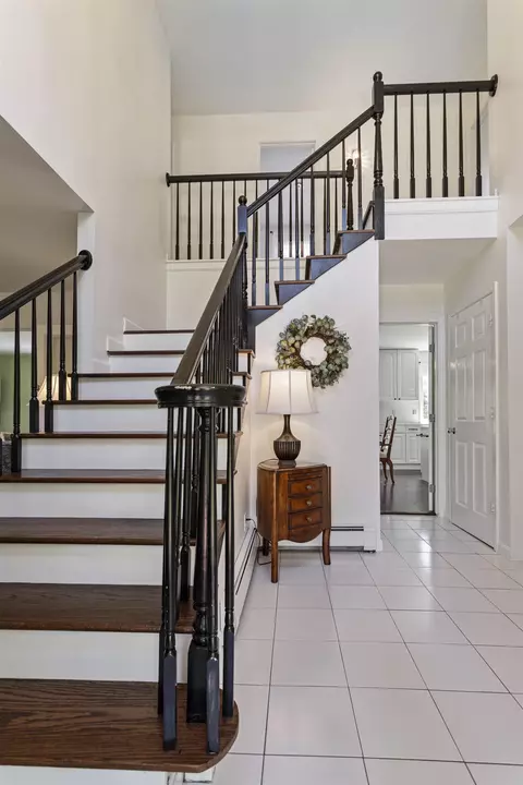 Entry Way - 15 Kelso Dr, Bow, NH 03304 photo 1 of 2