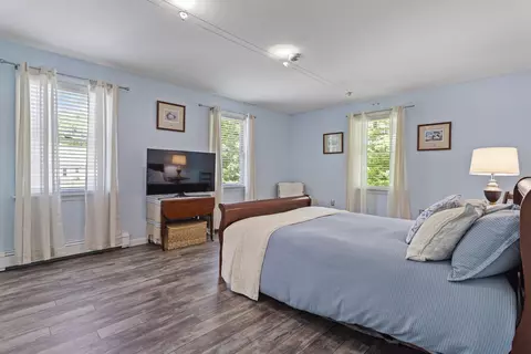 Bedroom - 15 Kelso Dr, Bow, NH 03304 photo 6 of 8