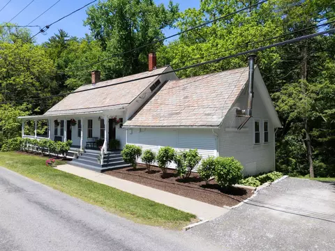 410 School St, Westminster, VT 05158