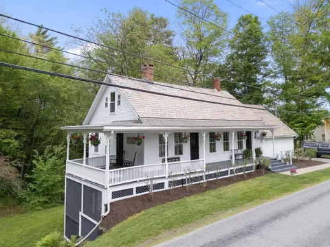 410 School St, Westminster, VT 05158