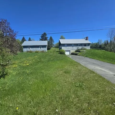 5042 S Wheelock Rd, Wheelock, VT 05851