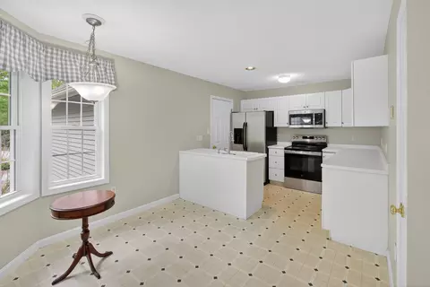 Kitchen - 1465 Hooksett Rd #407, Hooksett, NH 03106 photo 1 of 3