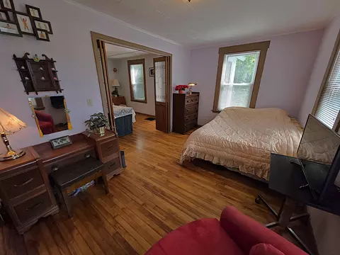 Bedroom - 2 Union St, Barre, VT 05641 photo 2 of 8