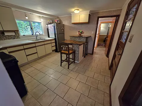 Kitchen - 2 Union St, Barre, VT 05641 photo 2 of 3