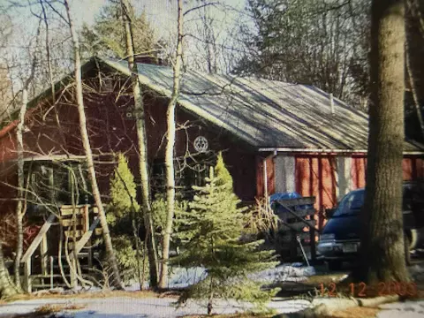 360 Farmington Rd, Milton, NH 03851