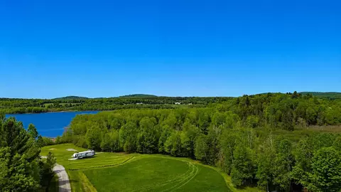 214 Little Salem Ln, Derby, VT 05829