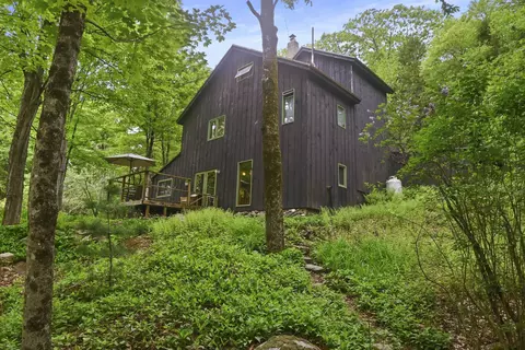 117 Barrett Hill Rd, Wilton, NH 03086