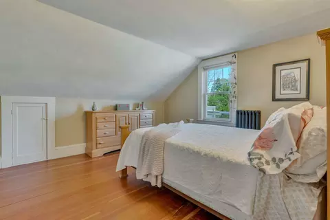 Bedroom - 173 Winnacunnet Rd, Hampton, NH 03842 photo 2 of 7
