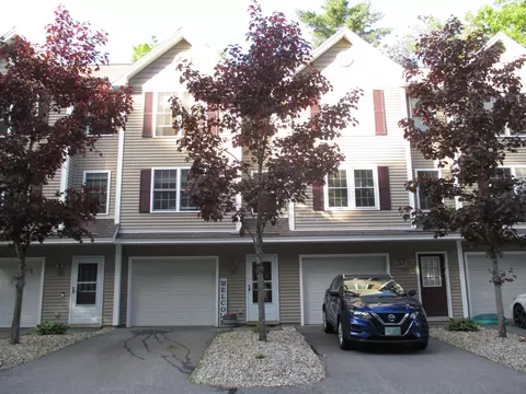 19 Split Rock Dr, Rochester, NH 03839